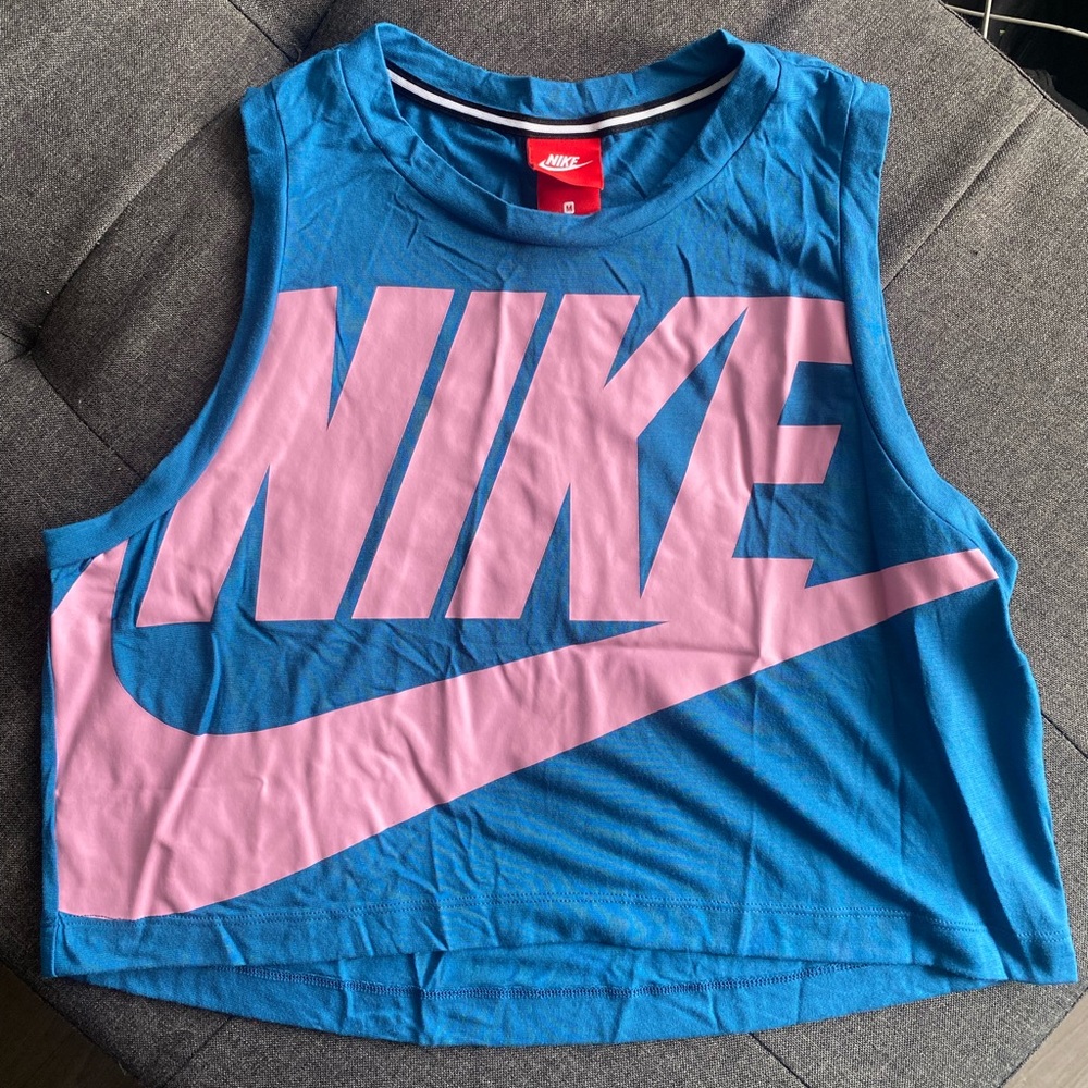 Nike Cropped Tank Top